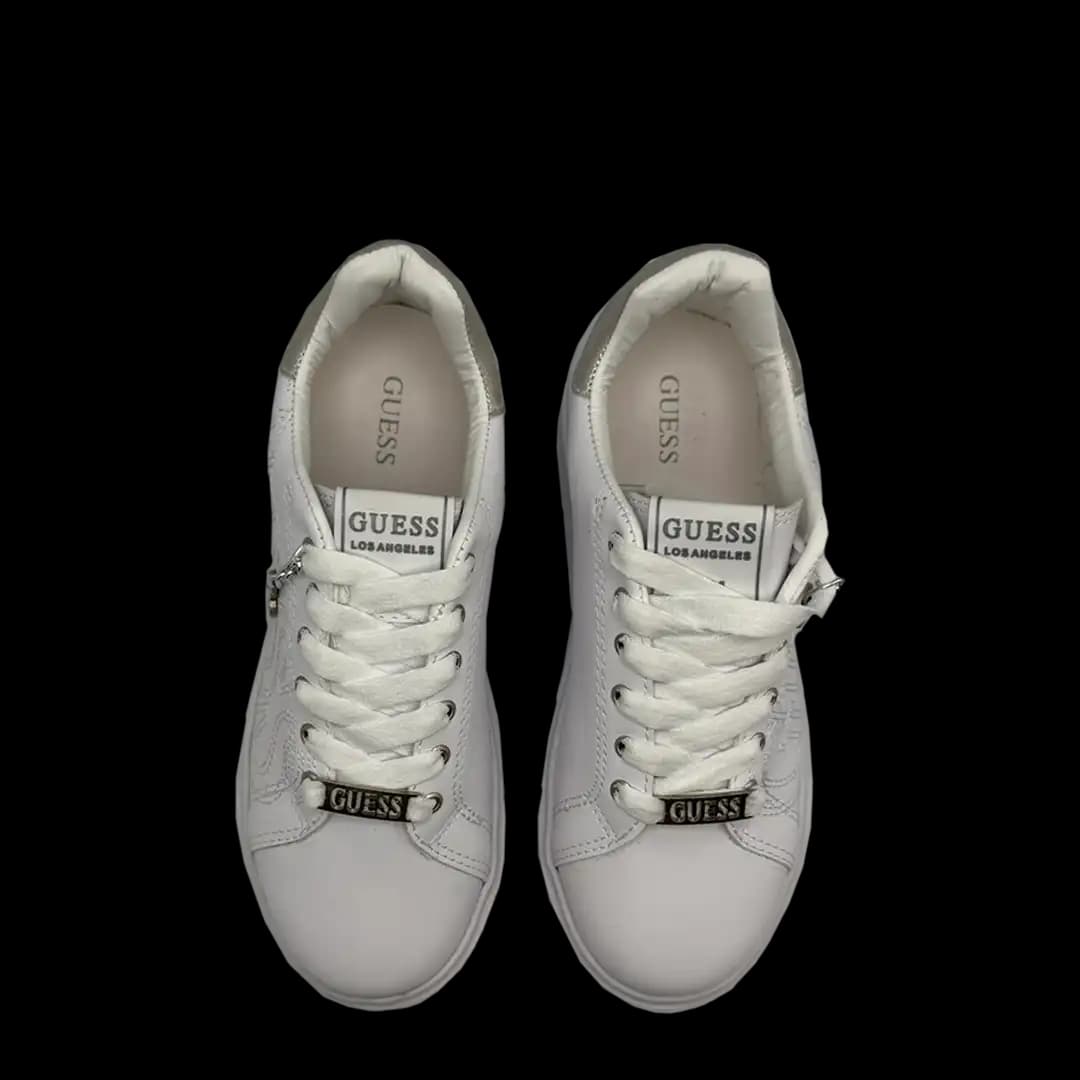 GUESS White Charm Pro