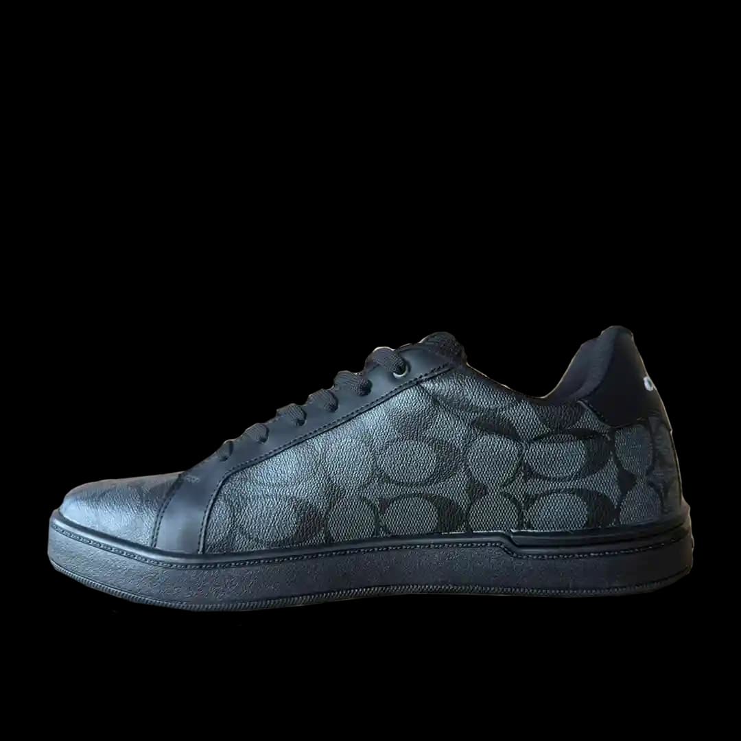 Coach Casual Black