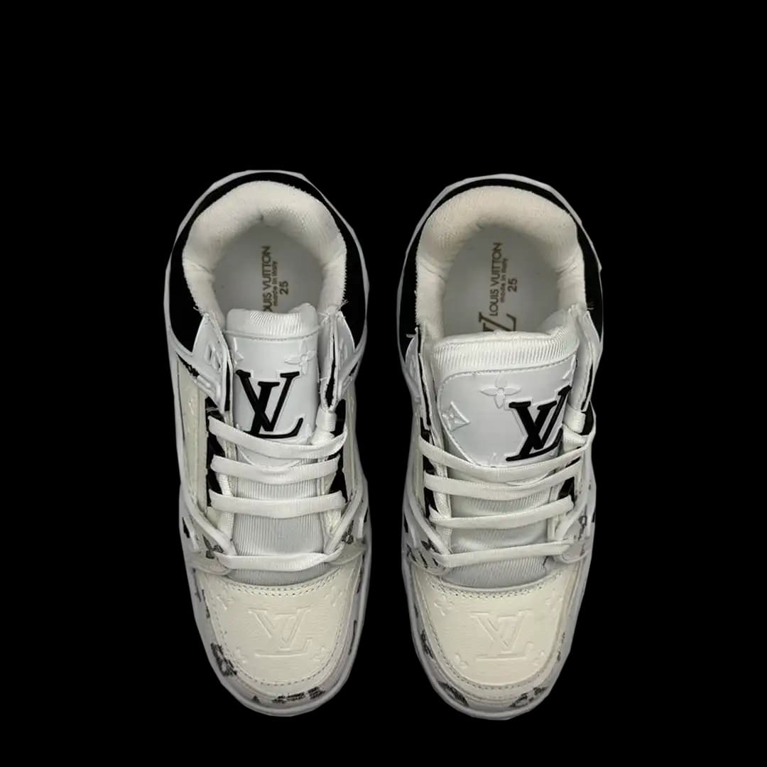 Louis Vuitton White Grey