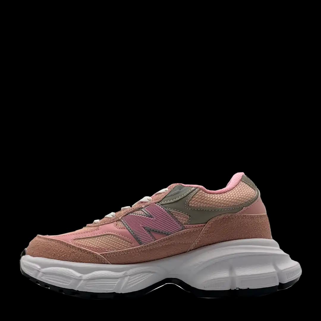New Balance 990 Ballet Pink
