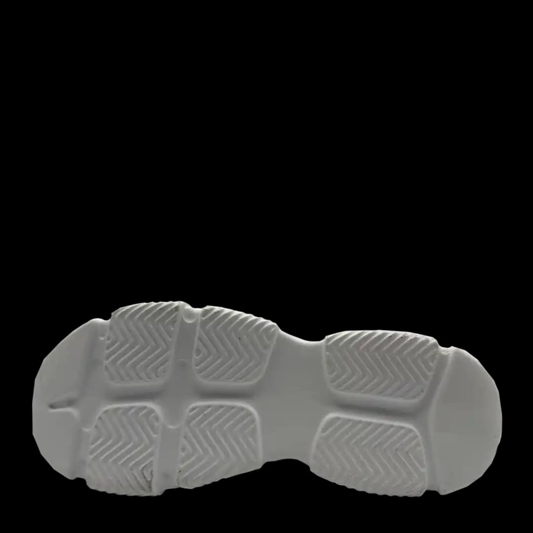 Steve Madden Triple White